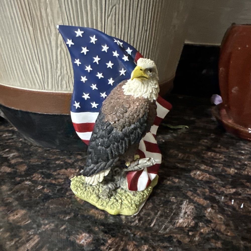 Batesville Casket Company 'Life Symbols' American Bald Eagle statue Handpainted